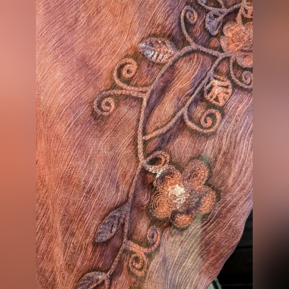 Embroidered Pink Scarf From Ireland - Picture 5 of 12